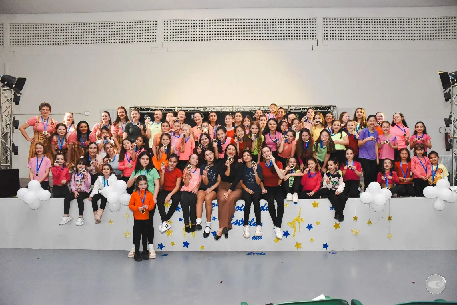 Projeto Estrelas do Ritmo leva dança a diferentes espaços de Apiúna em 2026