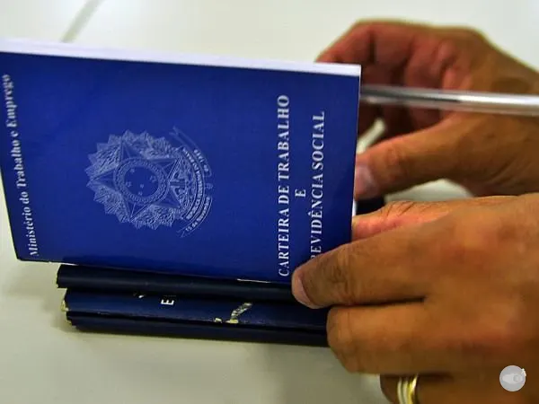 Caixa e Banco do Brasil pagam lote complementar do abono salarial nesta quinta-feira