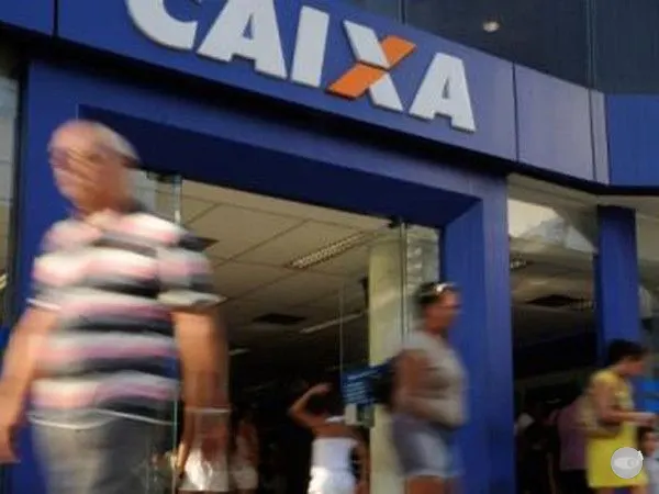 feriado de 12 de outubro suspende atendimento bancário presencial no país