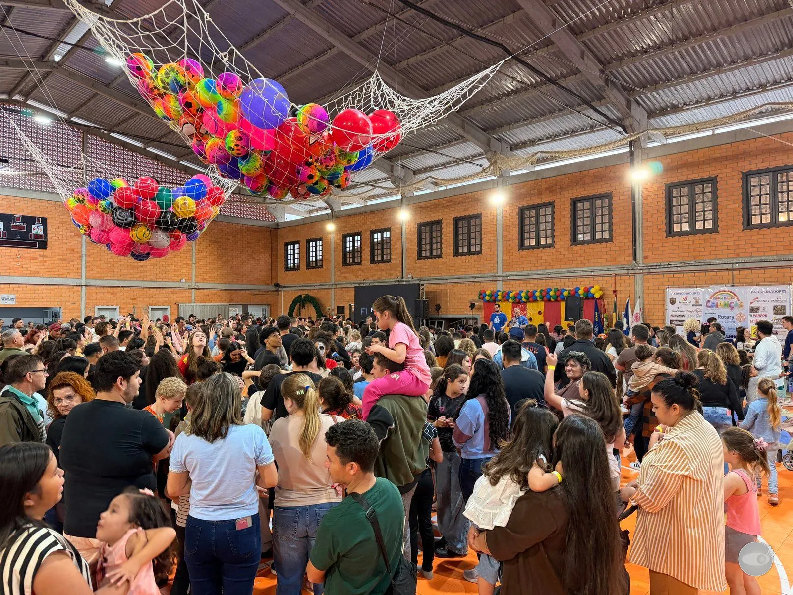 Rotary promove Dia das Crianças para mais de 700 crianças em Ascurra
