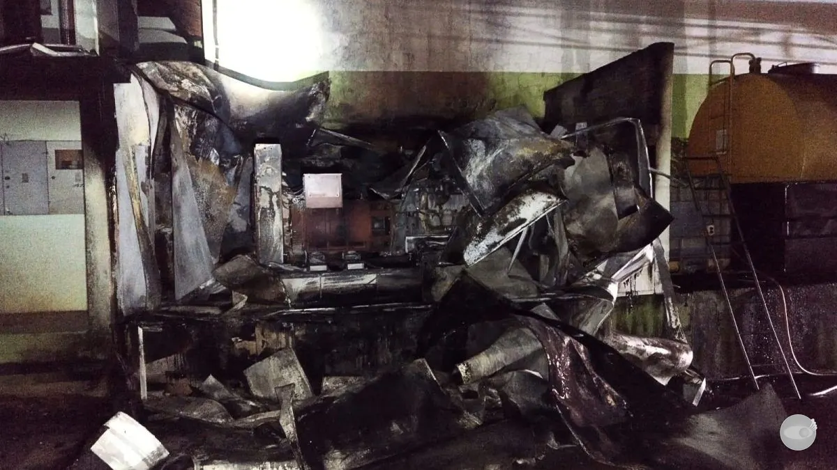 incêndio destrói gerador e ameaça reservatório de diesel em Rio dos Cedros