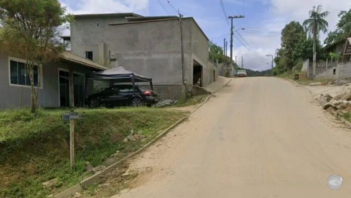 Polícia apura morte de jovem na casa do ex-companheiro em Indaial