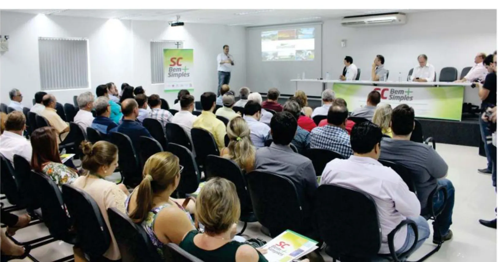 Prefeito de Ascurra assina acordo “SC Bem Mais Simples”, o de Apiúna não.