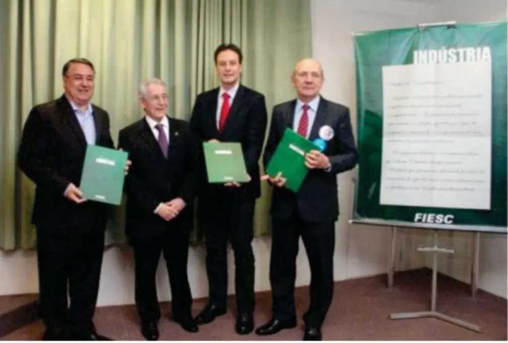 Candidatos ao governo de SC se comprometem a reduzir carga tributária