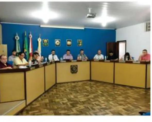 Legislativo apiunense voltou aos trabalhos nessa segunda-feira com a renúncia do Presidente