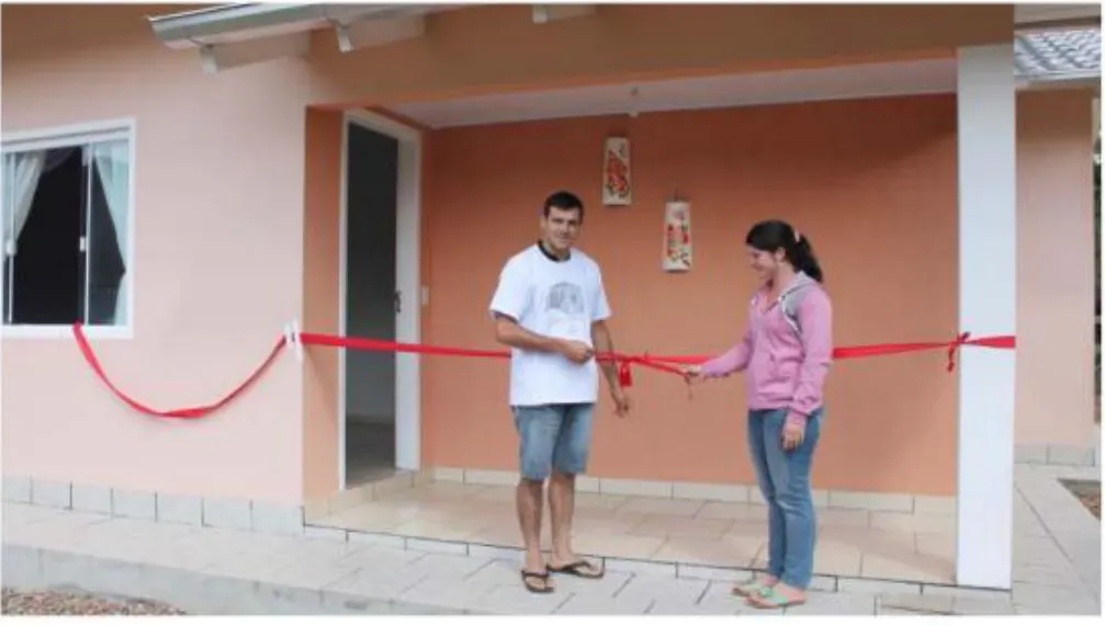 Jovem agricultor realiza o sonho da casa própria