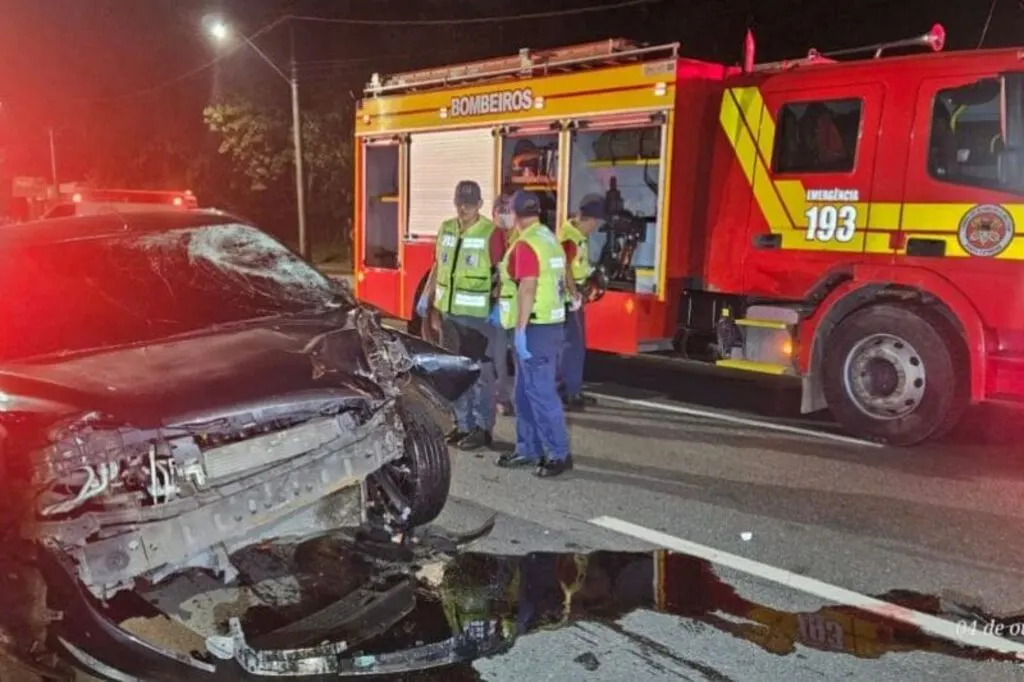Dois acidentes em um quilômetro matam três em sábado sangrento na Rua Bahia, em Blumenau