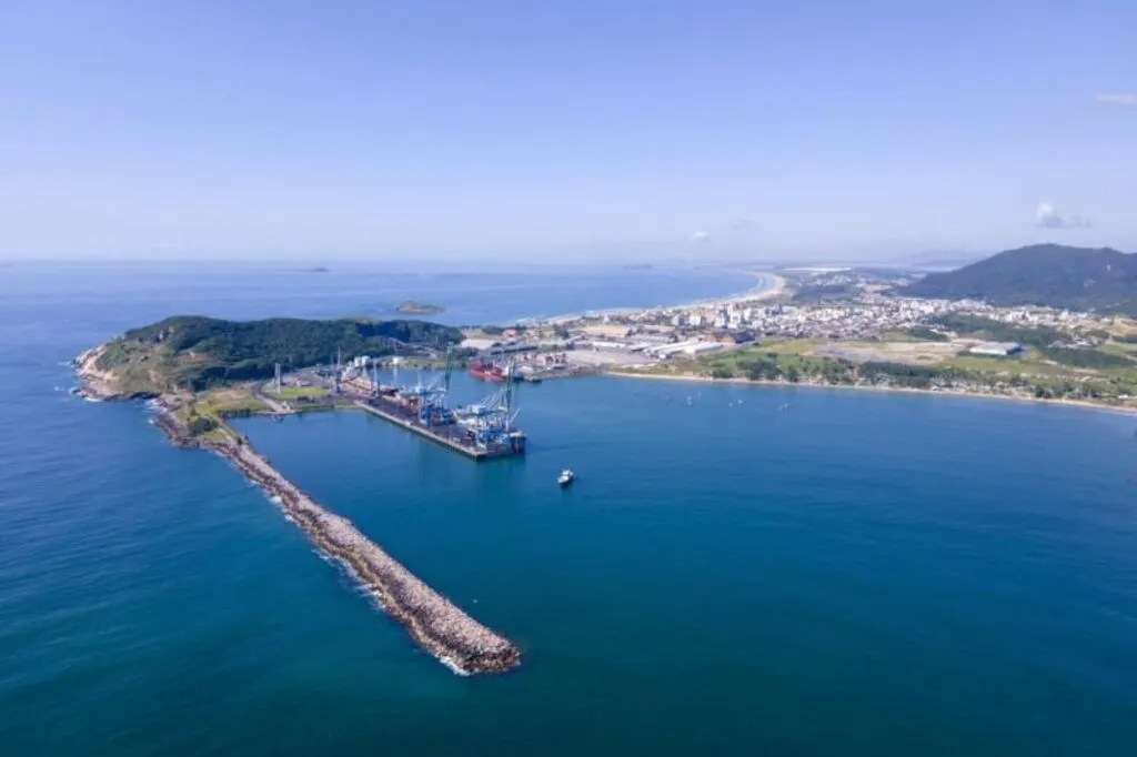 Porto de Imbituba investirá R$90,5 milhões nas obras de recuperação e reforço do molhe de abrigo
