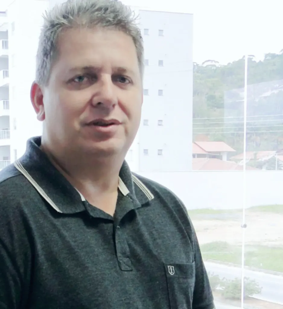 Gerson apresenta sua equipe de governo