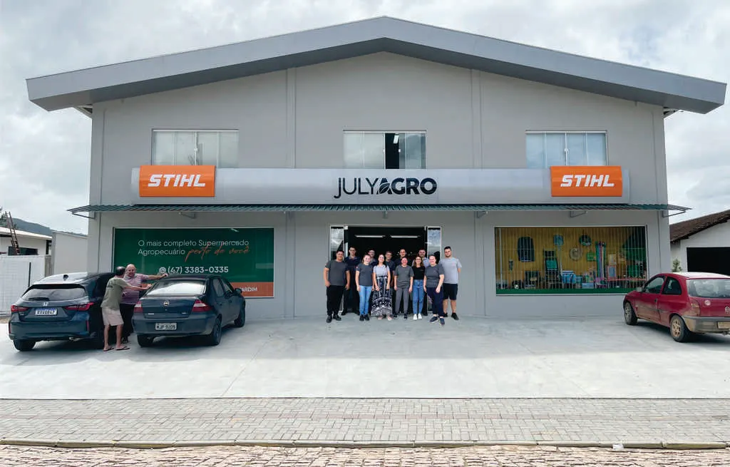 Julyagro Agora na Rua Santa Catarina no centro de Ascurra